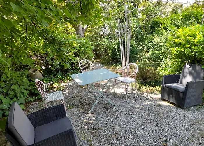 Le Jardin Πανσιόν